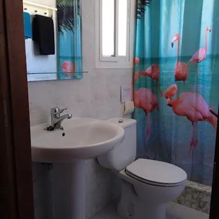 Konukevi El Gaudi, Casita Hendrika L'Ampolla